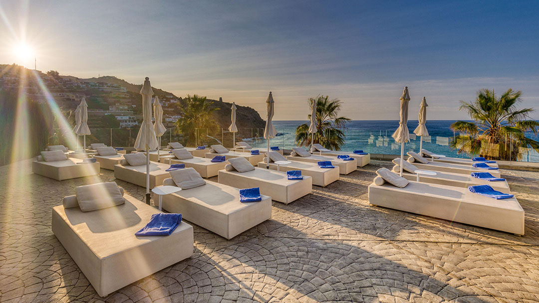 573_alta_playacalida Zona Vip Hamacas.jpg